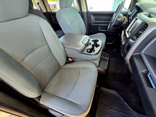Used 2014 RAM 1500 Express RWD image 16