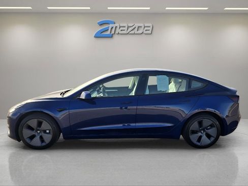 Used 2022 Tesla Model 3 Long Range image 2