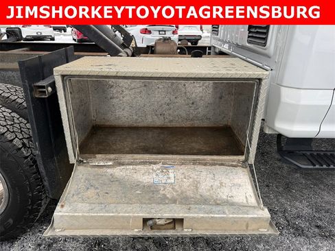 Used 2022 Ford F350 XL w/ Power Equipment Group image 30