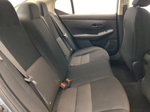 Used 2025 Nissan Sentra SV FWD image 19
