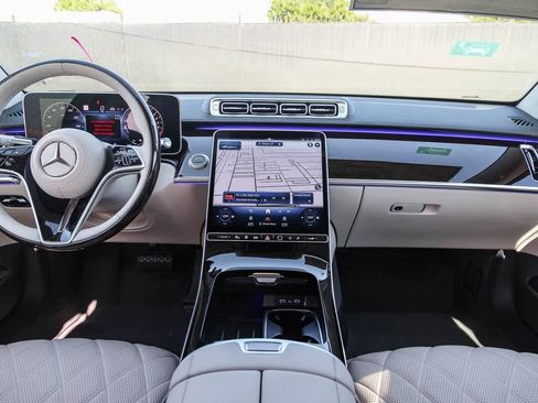 New 2026 Mercedes-Benz S 580e 4MATIC Sedan image 13