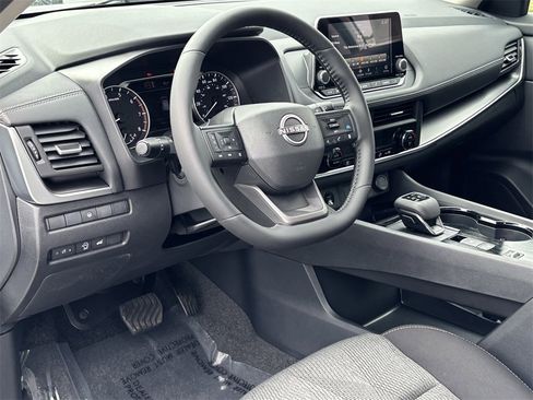 New 2026 Nissan Rogue SV image 11