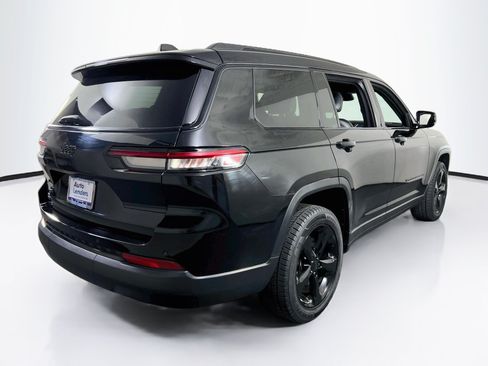 Used 2023 Jeep Grand Cherokee L Laredo AWD/4WD image 5