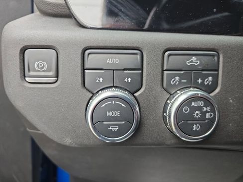 Used 2022 GMC Sierra 1500 Elevation image 30