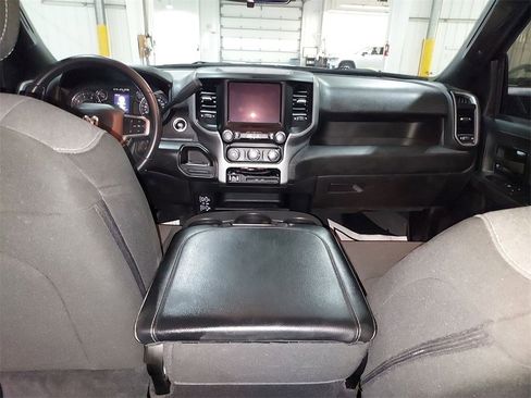 Used 2024 RAM 3500 Tradesman w/ Chrome Appearance Group image 10