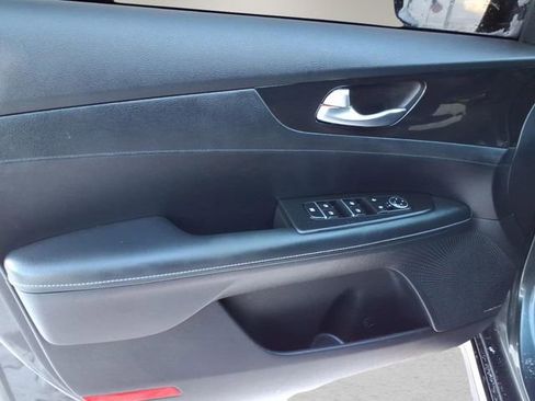 Used 2024 Kia Forte GT-Line w/ GT-Line Premium Package image 14