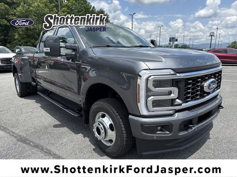 New 2026 Ford F350 Platinum AWD/4WD image 1