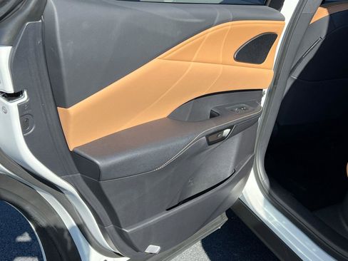 Certified 2025 Lexus RX 350 Premium image 23