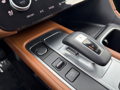 Used 2024 INFINITI QX60 Sensory image 22