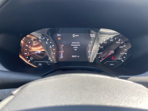 Used 2024 Jeep Compass Latitude AWD/4WD image 17