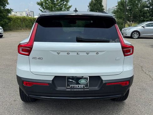 Certified 2023 Volvo XC40 Recharge Ultimate AWD/4WD image 3