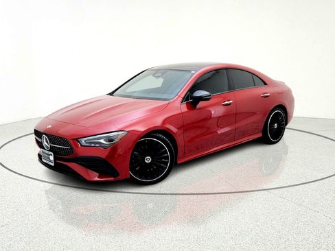 Certified 2025 Mercedes-Benz CLA 250 image 1