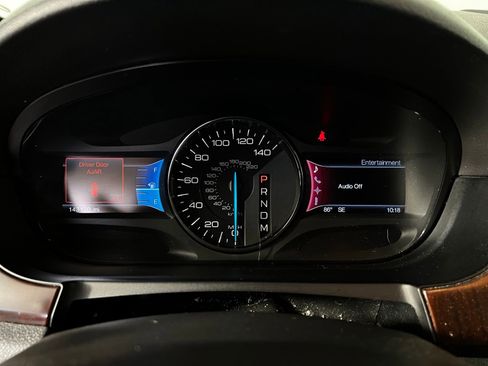 Used 2012 Ford Edge Limited w/ Cargo Accessory Pkg FWD image 10