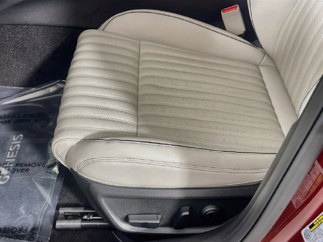 Used 2024 Genesis G70 2.5T w/ Sport Prestige Package RWD image 21