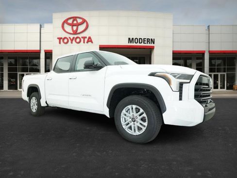 New 2026 Toyota Tundra SR5 image 30