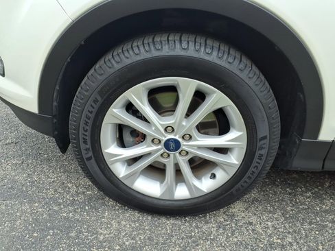 Used 2019 Ford Escape SEL AWD/4WD image 13