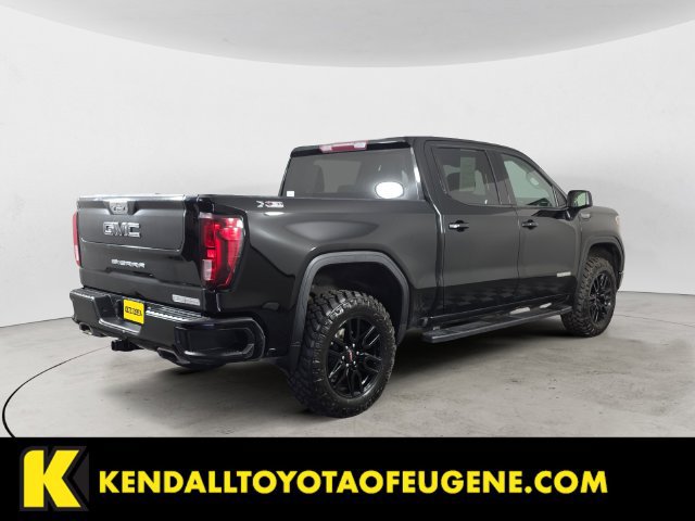 Used 2021 GMC Sierra 1500 Elevation w/ LPO, Elevation Black Package AWD/4WD image 5