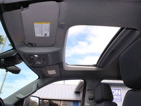 Used 2025 GMC Sierra 3500 Denali w/ Denali Reserve Package image 21