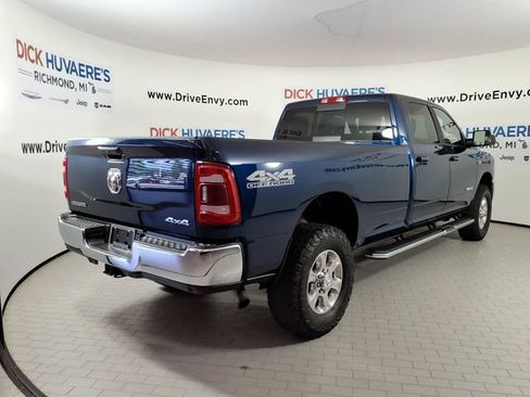 Used 2022 RAM 2500 Big Horn w/ Level C Equiment Group AWD/4WD image 4