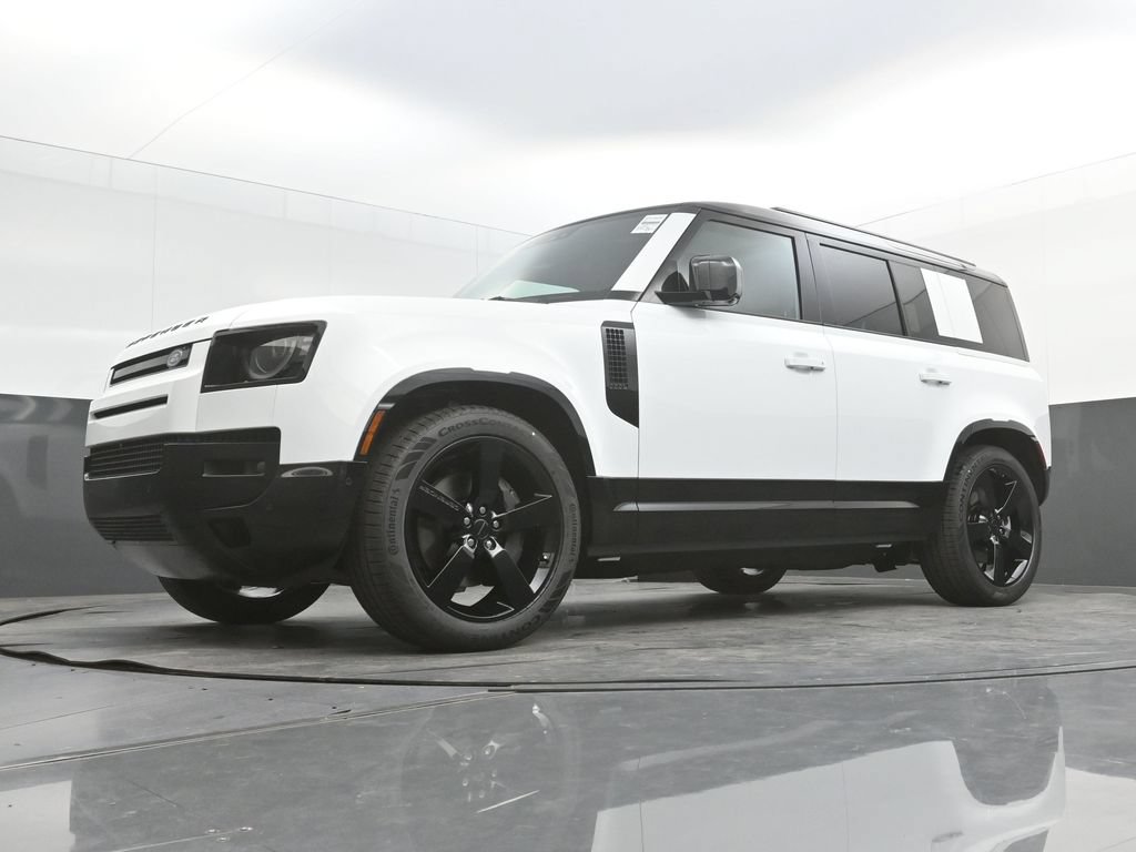 New 2026 Land Rover Defender 110 X-Dynamic SE AWD/4WD image 40