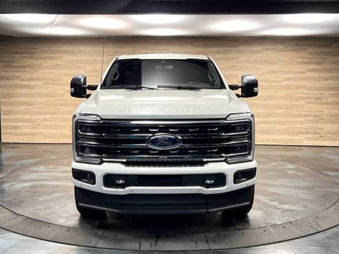 Used 2023 Ford F250 Platinum AWD/4WD image 21