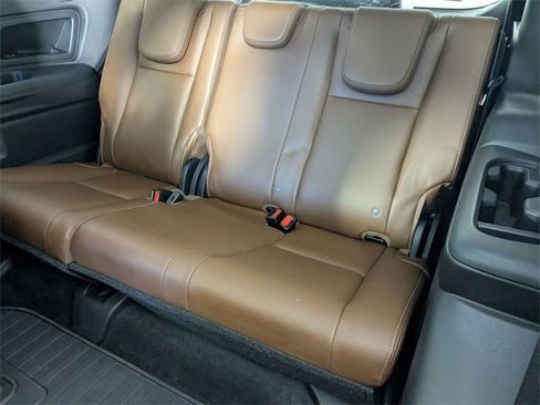 Used 2019 Subaru Ascent Touring w/ Popular Package #3 image 30