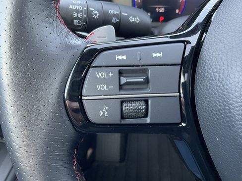 Certified 2025 Acura ADX A-Spec image 13