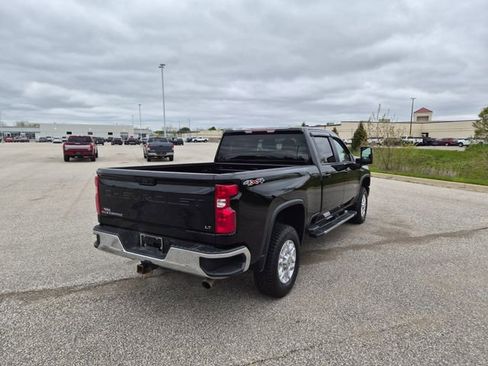 Used 2022 Chevrolet Silverado 3500 LT w/ Convenience Package AWD/4WD image 5