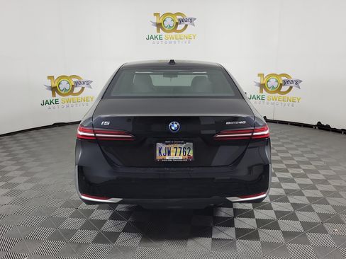 Certified 2024 BMW i5 eDrive40i w/ M Sport Package RWD image 3