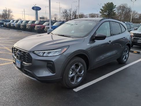 Used 2026 Ford Escape ST-Line w/ Cold Weather Package image 1