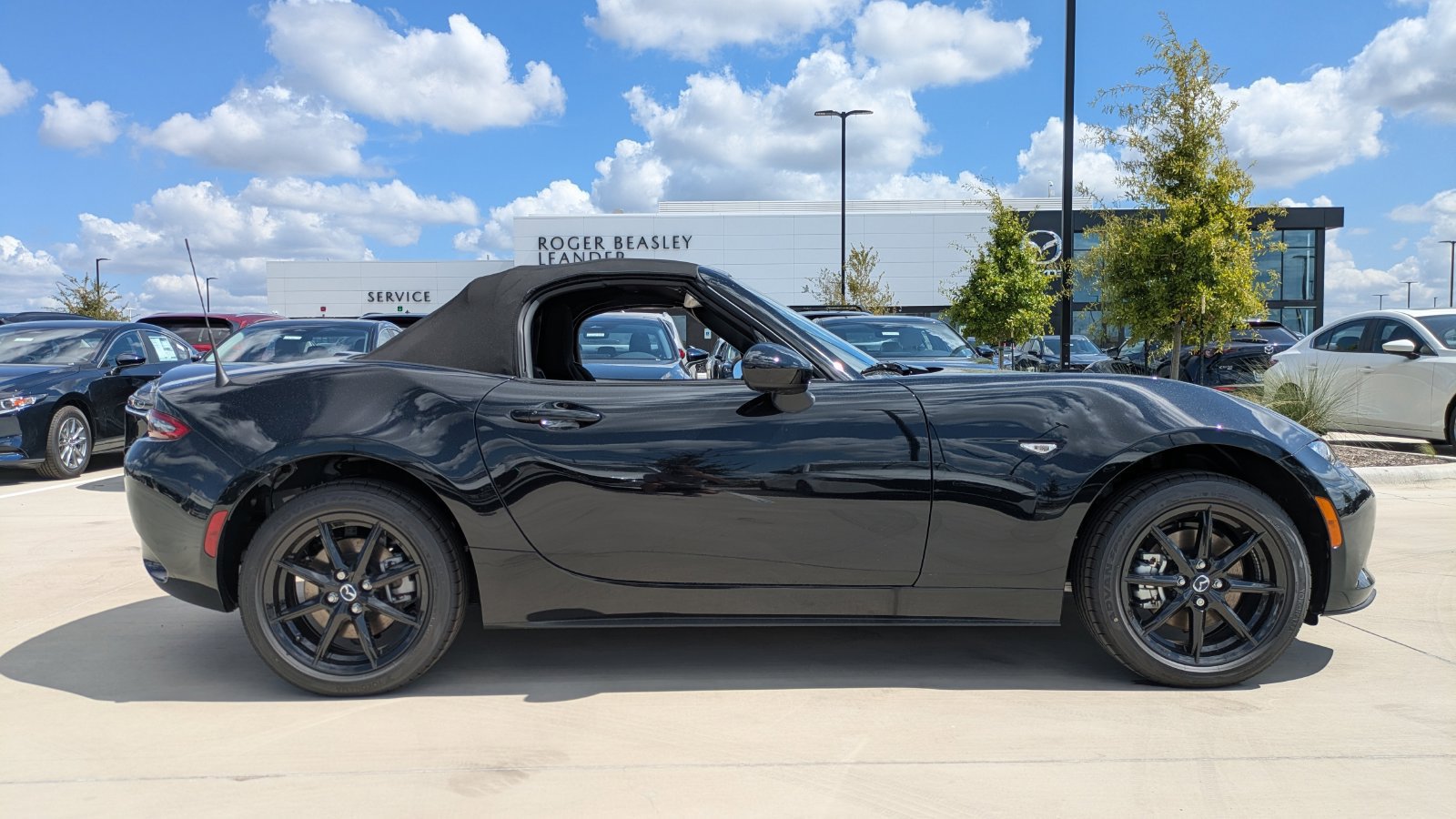 New 2026 MAZDA MX-5 Miata Sport RWD image 8