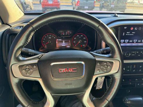 Used 2016 GMC Canyon SLT w/ Driver Alert Package image 13