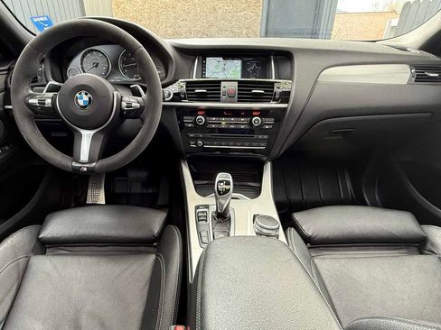 Used 2017 BMW X4 M40i image 26
