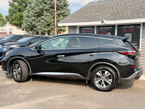 Used 2021 Nissan Murano S AWD/4WD image 3