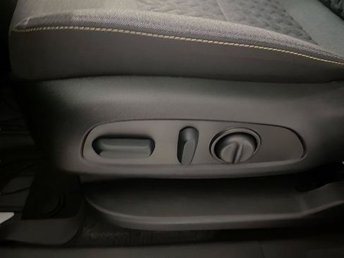 Used 2024 Chevrolet Equinox LT w/ LPO, Floor Liner Package FWD image 25
