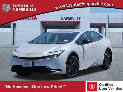 Certified 2025 Toyota Prius LE FWD image 1