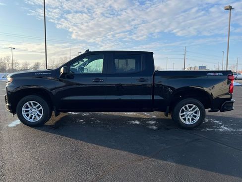 Used 2021 Chevrolet Silverado 1500 RST image 3