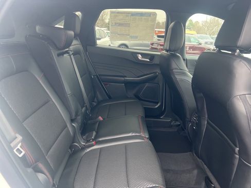 New 2026 Ford Escape ST-Line w/ Tech Pack #1 image 17