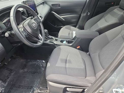 Used 2024 Toyota Corolla Cross LE w/ Moonroof Package AWD/4WD image 27
