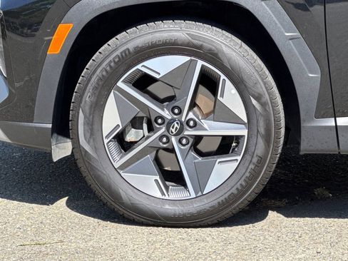 Used 2025 Hyundai Tucson SEL FWD image 32