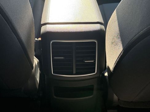 Used 2025 Kia Sportage LX image 22