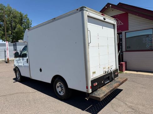 Used 2020 Chevrolet Express 3500 w/ Power Convenience Package RWD image 7