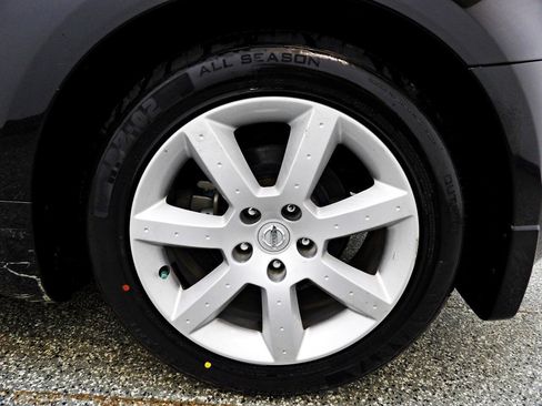 Used 2004 Nissan 350Z Touring RWD image 15