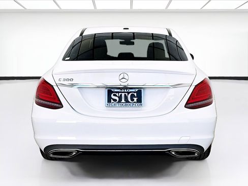 Used 2019 Mercedes-Benz C 300 Sedan w/ Premium Package image 5
