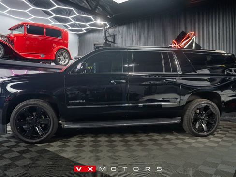 Used 2017 GMC Yukon XL Denali w/ Open Road Package image 8