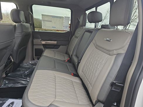 New 2026 Ford F250 Platinum w/ Platinum Plus Package AWD/4WD image 62