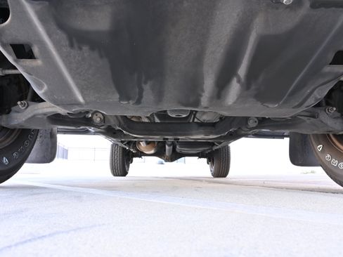 Used 2015 Toyota Tacoma PreRunner w/ SR5 Package RWD image 32