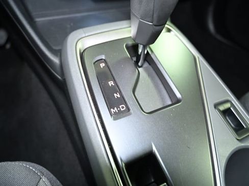 Used 2025 Subaru Crosstrek 2.0i Premium image 30