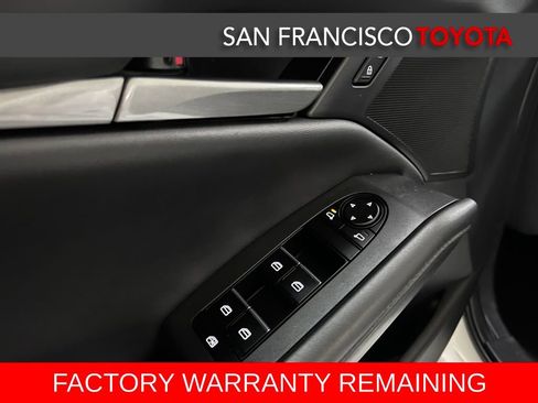 Used 2022 MAZDA MAZDA3 s image 35