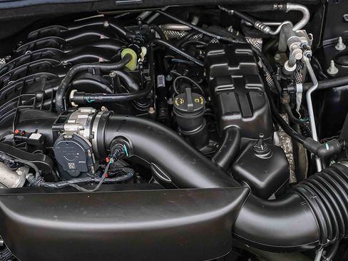 Used 2022 Dodge Durango GT image 30